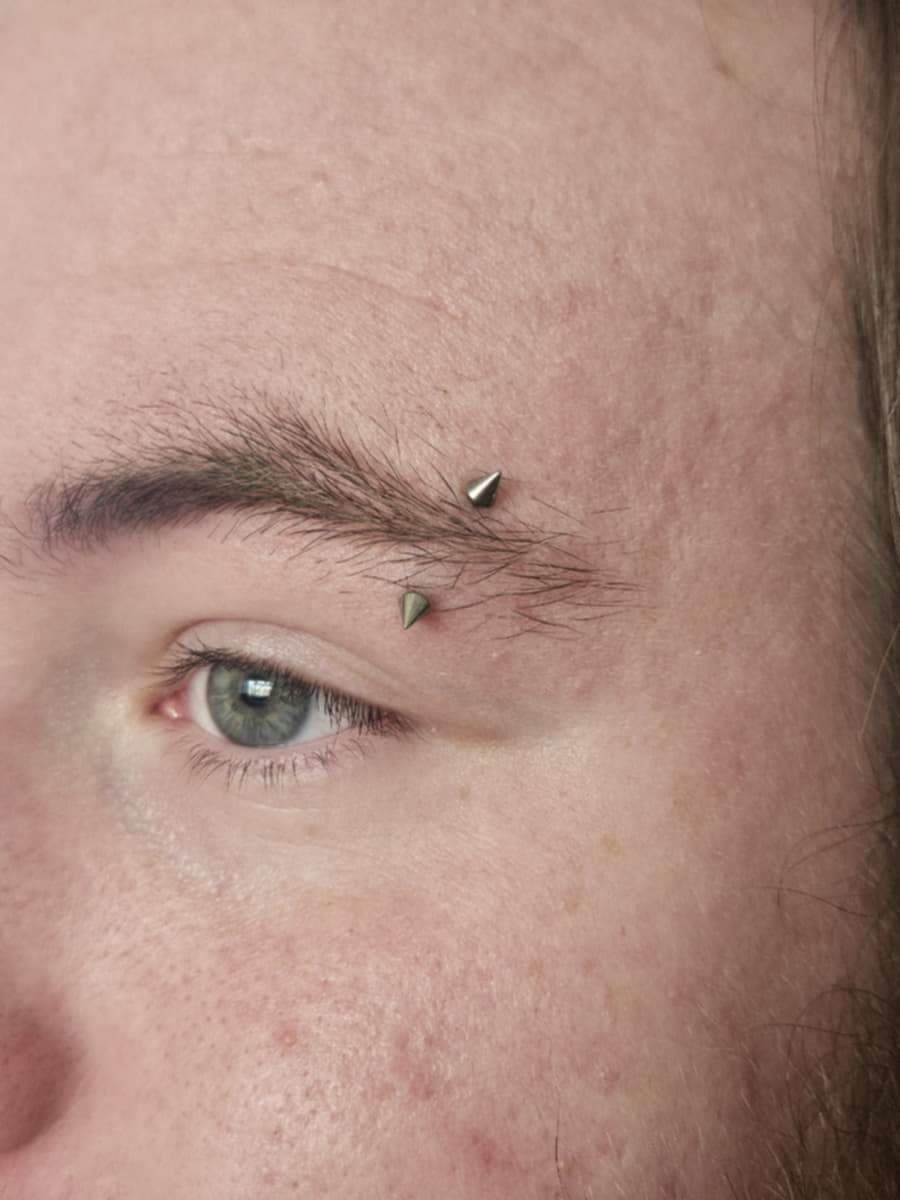 Eyebrow Piercing