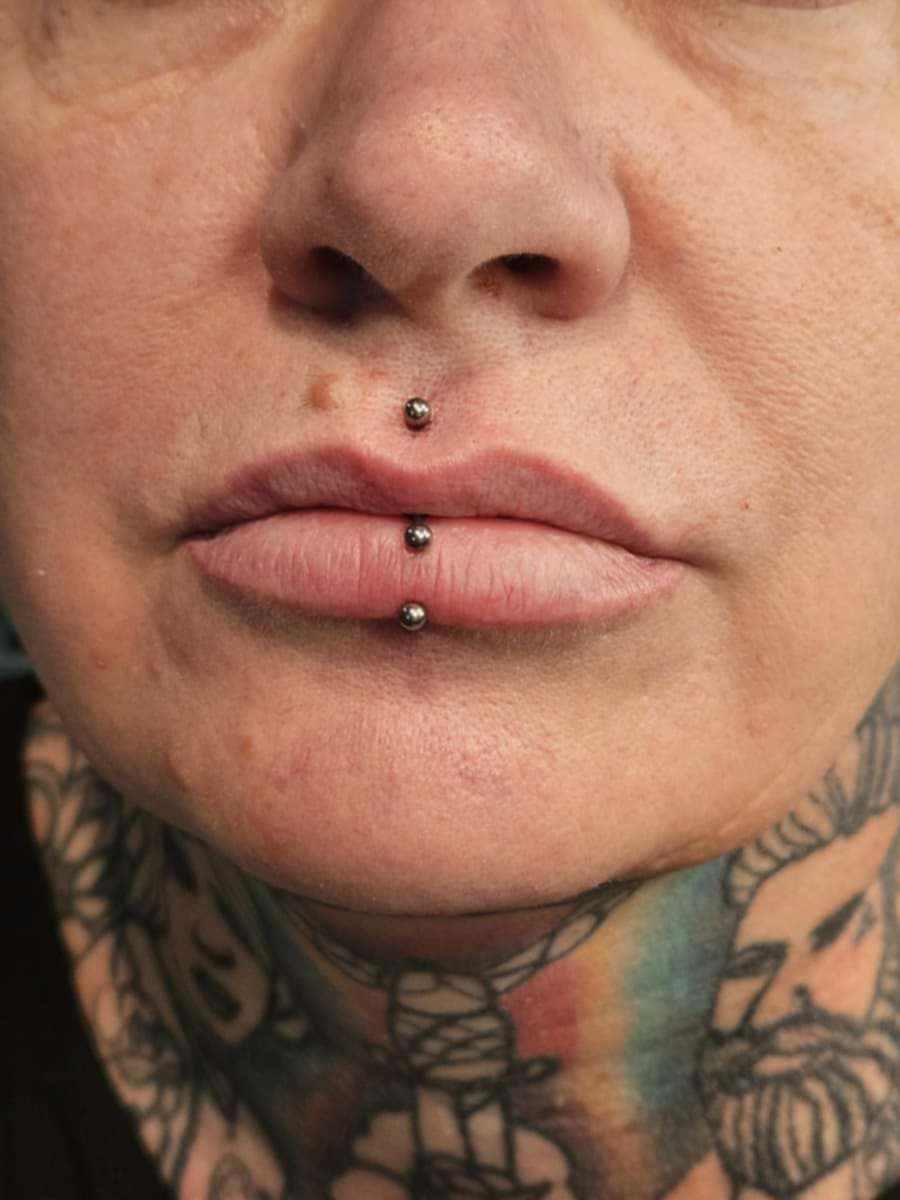 Medusa & Vertical Labret